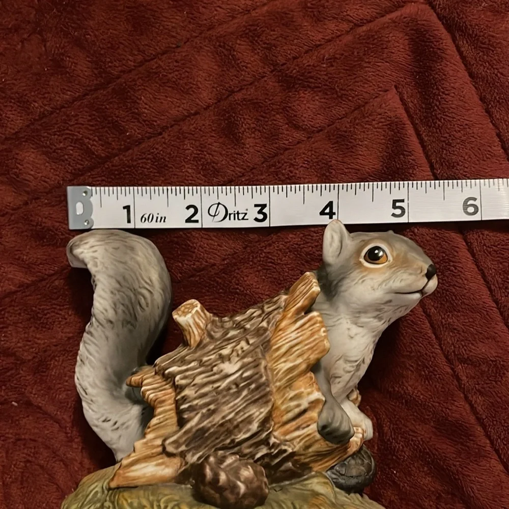 SQUIRREL! VTG Homco Masterpiece Porcelain Squirrel Figurine‎ Signed Mizuno 1986